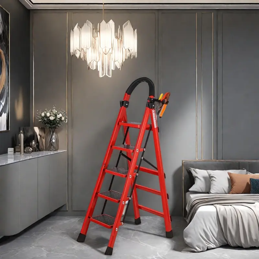 [Compre 1 Leve 2] Escada Redmax Dobrável Antiderrapante de Aço [BLACK FRIDAY]